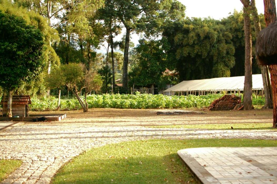 Chacara Das Lendas E Cancoes Паса Куатро Екстериор снимка
